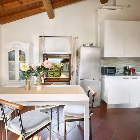 Antico Convento - Regarda Travel Apartamento